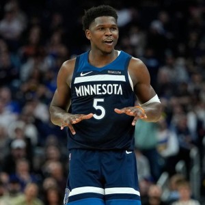 华体会体育app-爱德华兹42+8波齐姆斯基25+10 森林狼客场击败勇士