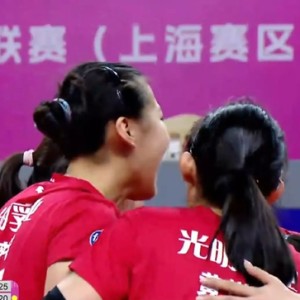 华体会体育官网-惊喜：上海女排全替补打疯了！蔡斌四强赛真该多练新人|主力|北京|赵喆熙|黄悦鑫|杨舒茗_新浪体育_新浪新闻